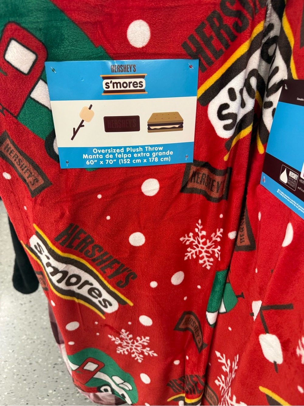 Red Hershey’s S'mores Oversized Plush Throw Blanket